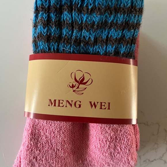 FINAL SALE: 2 pairs of Meng Wei women's socks; NWOT - Picture 5 of 6